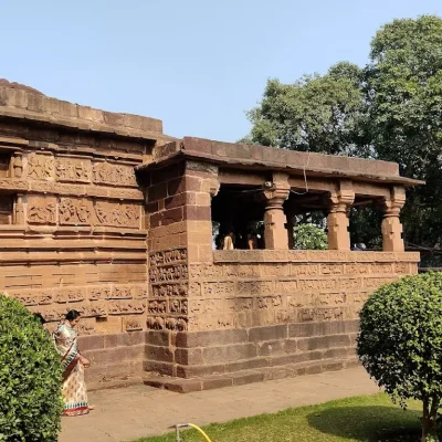 Shiva Mandir Deobaloda